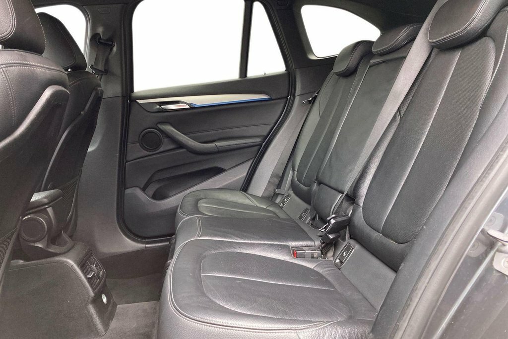BMW X1 2.0 20D Sport Black #10