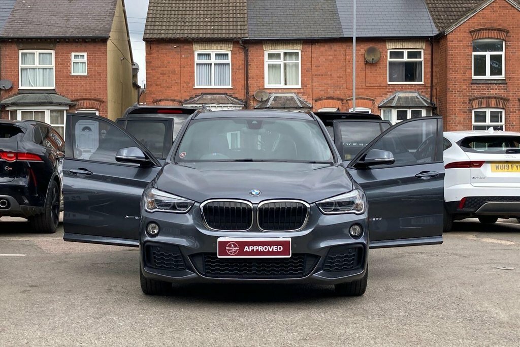 BMW X1 2.0 20D Sport Black #28