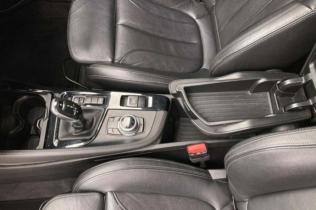 BMW X1 2.0 20D Sport Black #16