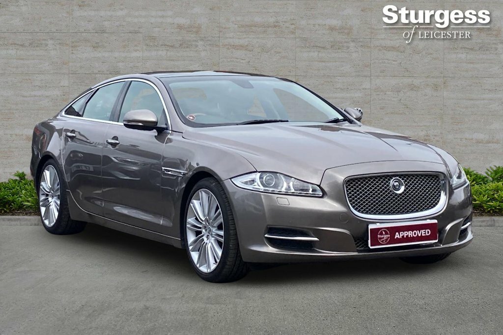 Jaguar XJ 5L Portfolio Grey