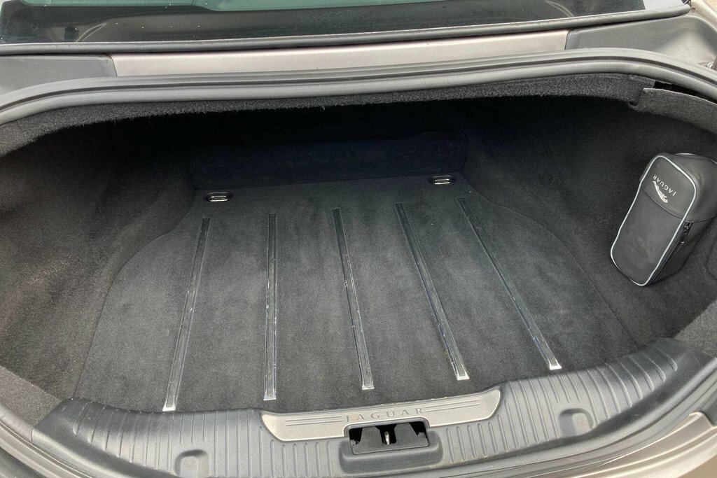 Jaguar XJ Saloon 3 Grey #12