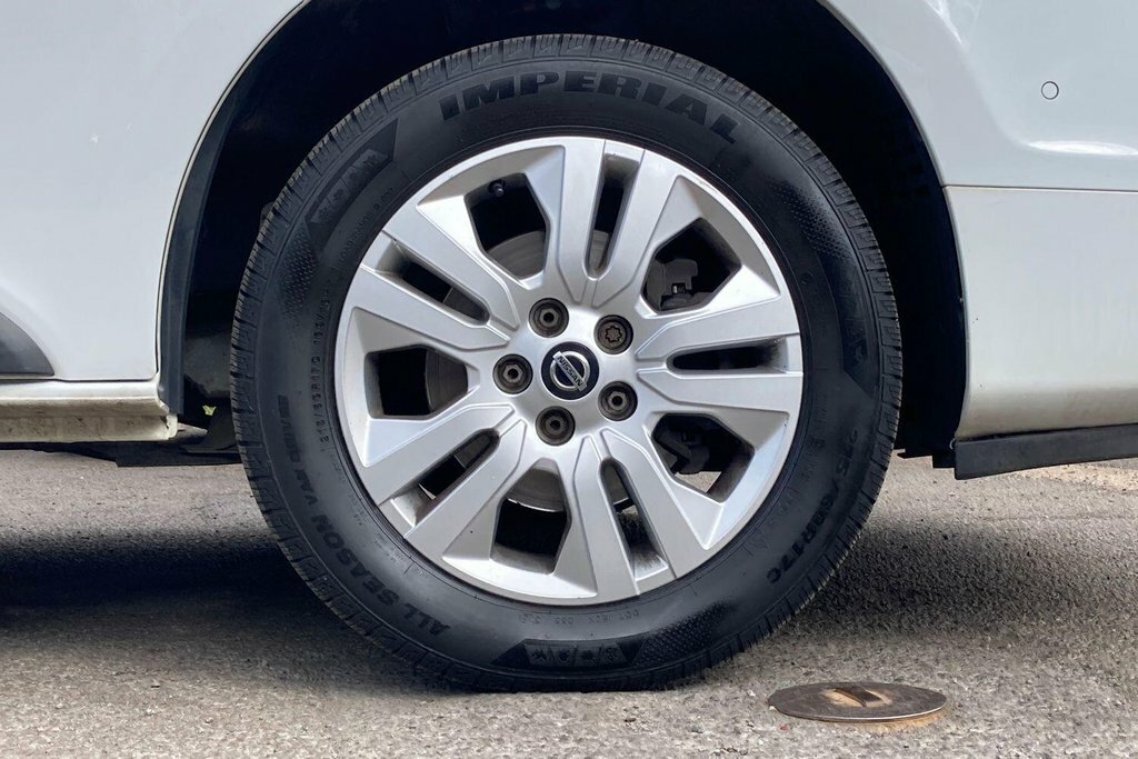 Nissan Primastar 2L Visia White #24
