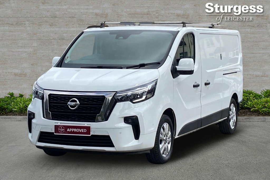 Nissan Primastar 2L Tekna White #3