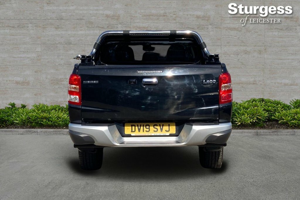 Mitsubishi L200 2.4L Dc Warrior Black #6