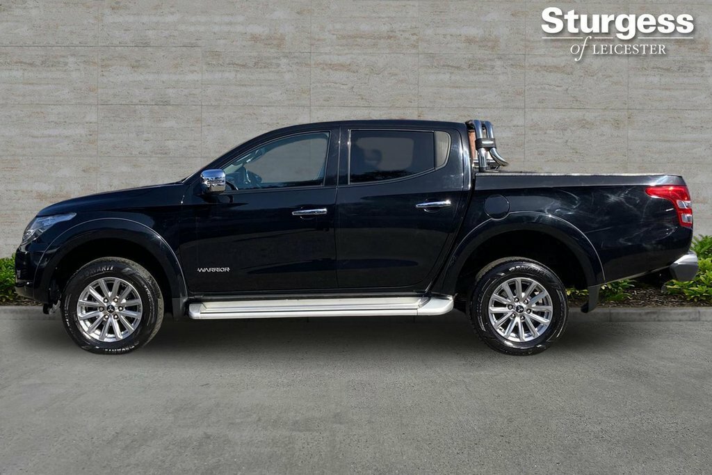 Mitsubishi L200 2.4L Dc Warrior Black #4