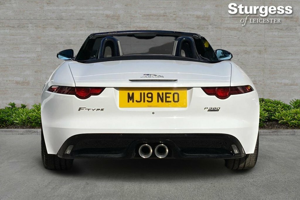 Jaguar F-Type 3L R-dynamic White #6