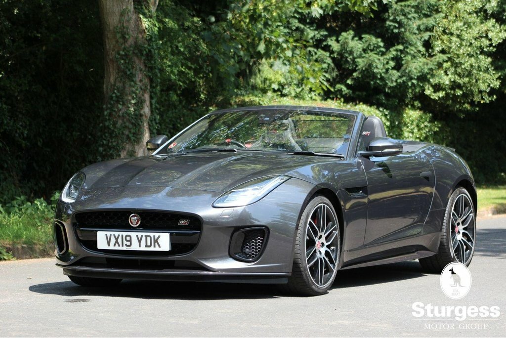 Jaguar F-Type 2L Chequered Flag Grey #4
