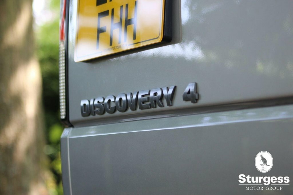 Land Rover Discovery Commercial Dynamic Hse Black #32