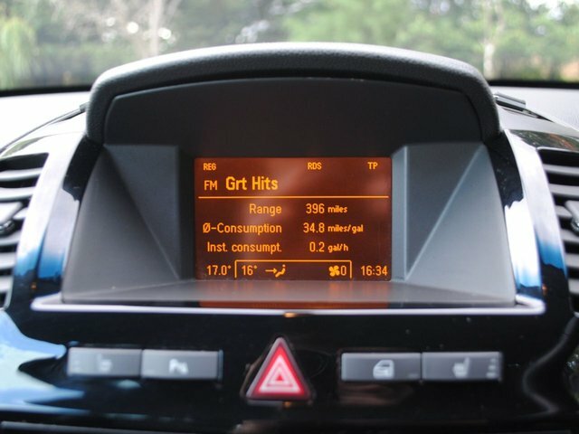 Vauxhall Zafira Design Silver #13