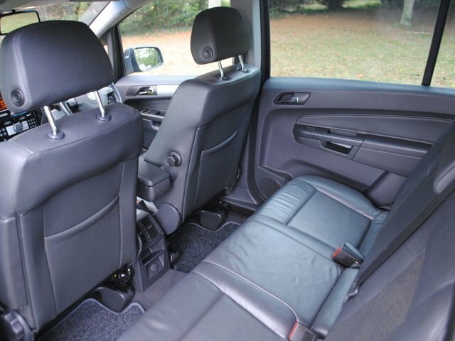 Vauxhall Zafira Design Silver #7