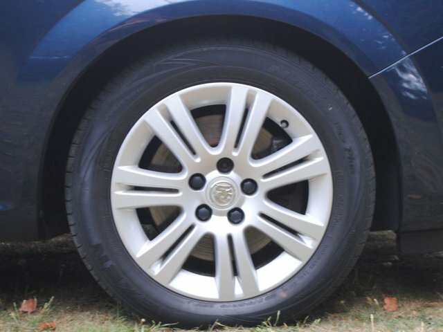 Vauxhall Zafira Design Silver #19