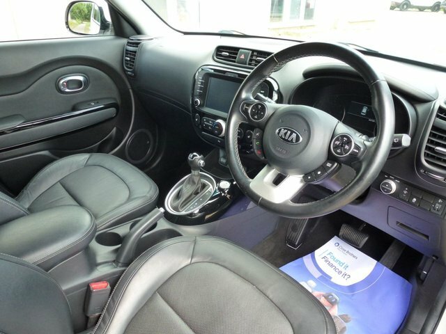 Kia Soul 1.6 Crdi 2 Dct White #7