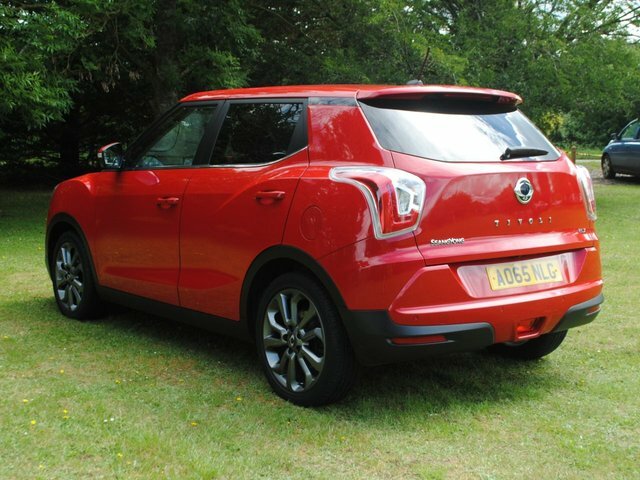 SsangYong Tivoli 1.6 E-xgi Elx Suv Red #6