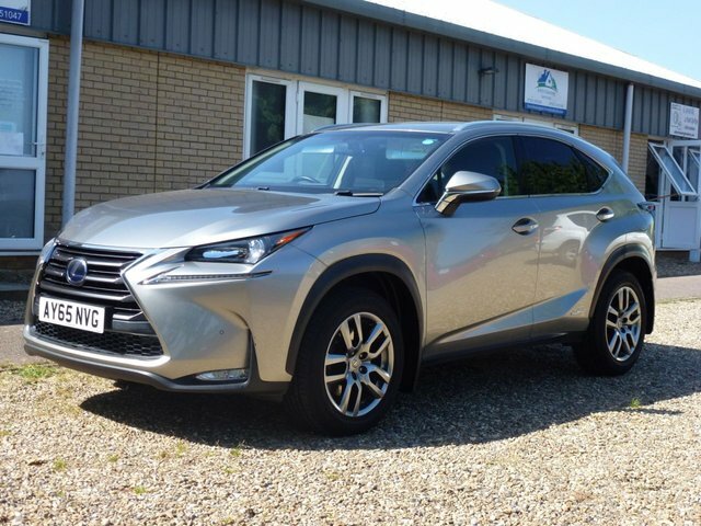Lexus NX 2.5 300H Luxury Suv AY65NVG Silver