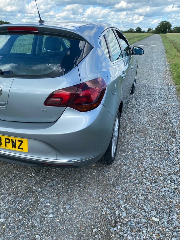 Vauxhall Astra 1.6 16V Sri 2013 DN63PWZ Silver #6