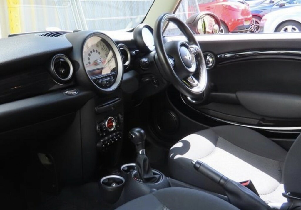 Mini Hatch 1.6 Cooper Hatch 2011 Red #2