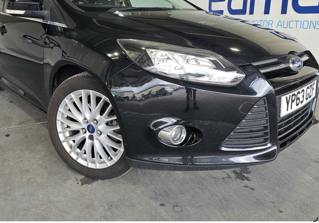 Ford Focus 1.0 T Ecoboost Zetec 2013 Black #3