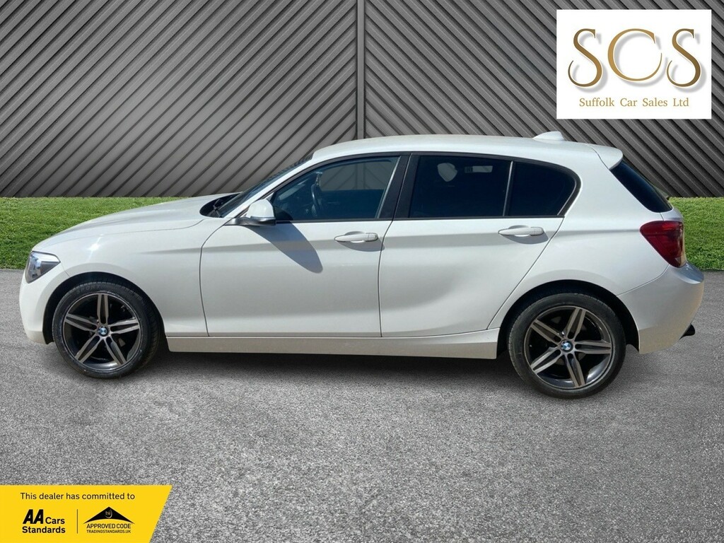BMW 1 Series Hatchback 2.0 116D Sport 5-Door 201515 White #4