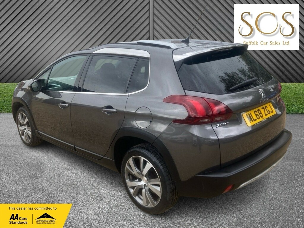 Peugeot 2008 Suv 1.2 Puretech Gpf Allure 201868 ML68ZGJ Grey #4