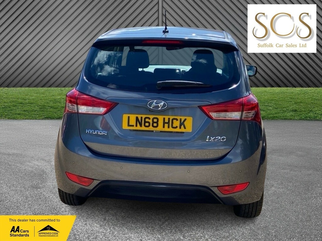 Hyundai Ix20 1.6 Ix20 Se Nav 1.6 At My19 Grey #6