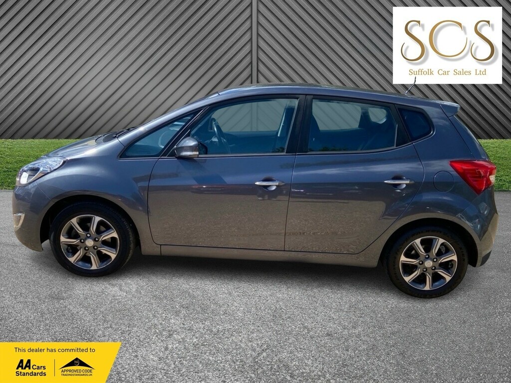Hyundai Ix20 Hatchback 1.6 Ix20 Se Nav 1.6 At My19 201868 LN68HCK Grey #4