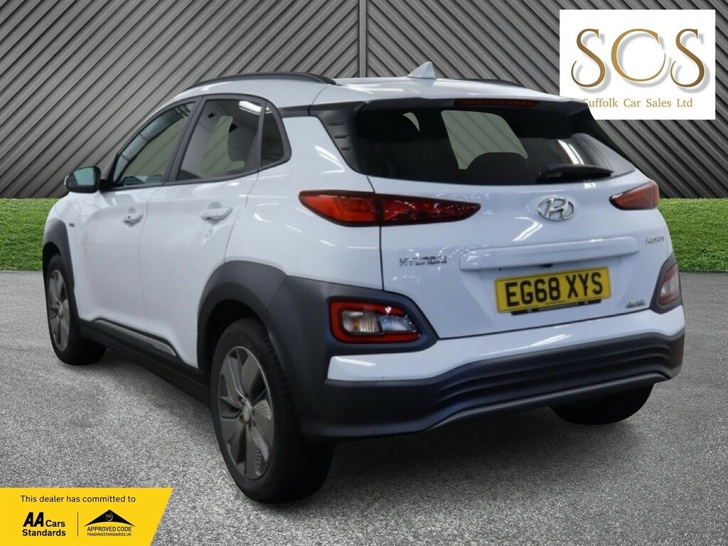 Hyundai Kona Suv Kona Ev Prem Se 64Kwh 201968 White #3