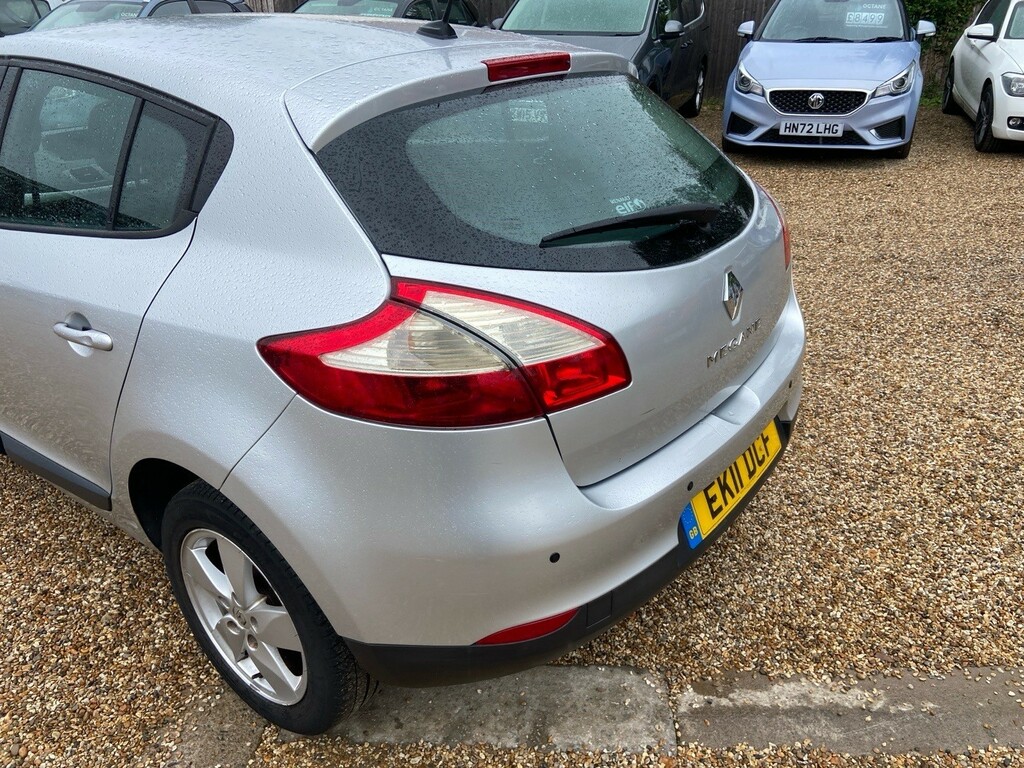Renault Megane 1.6 16V 110 Dynamique Tomtom Blue #63