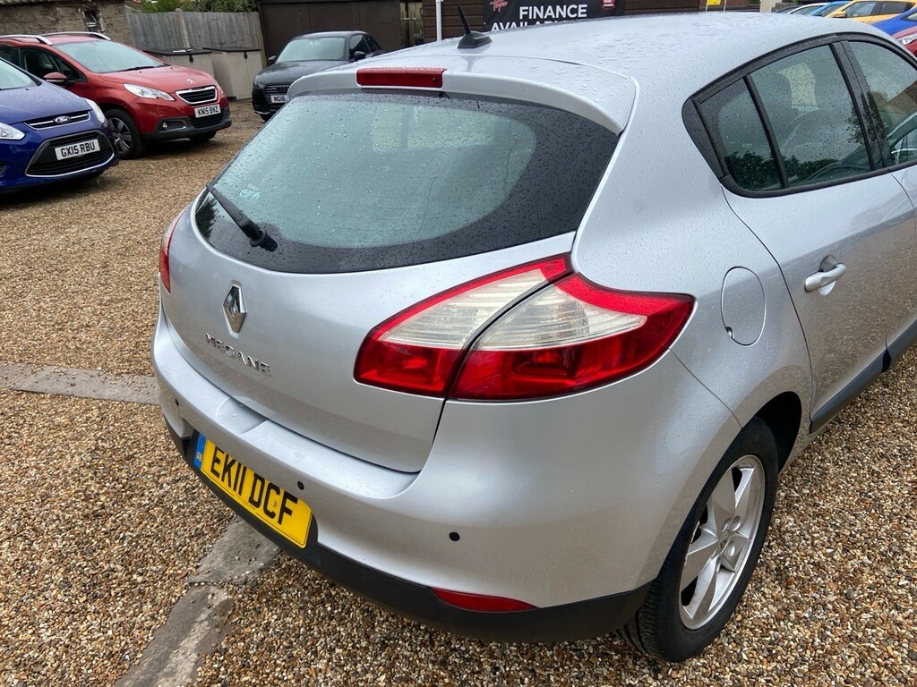 Renault Megane 1.6 16V 110 Dynamique Tomtom Blue #65