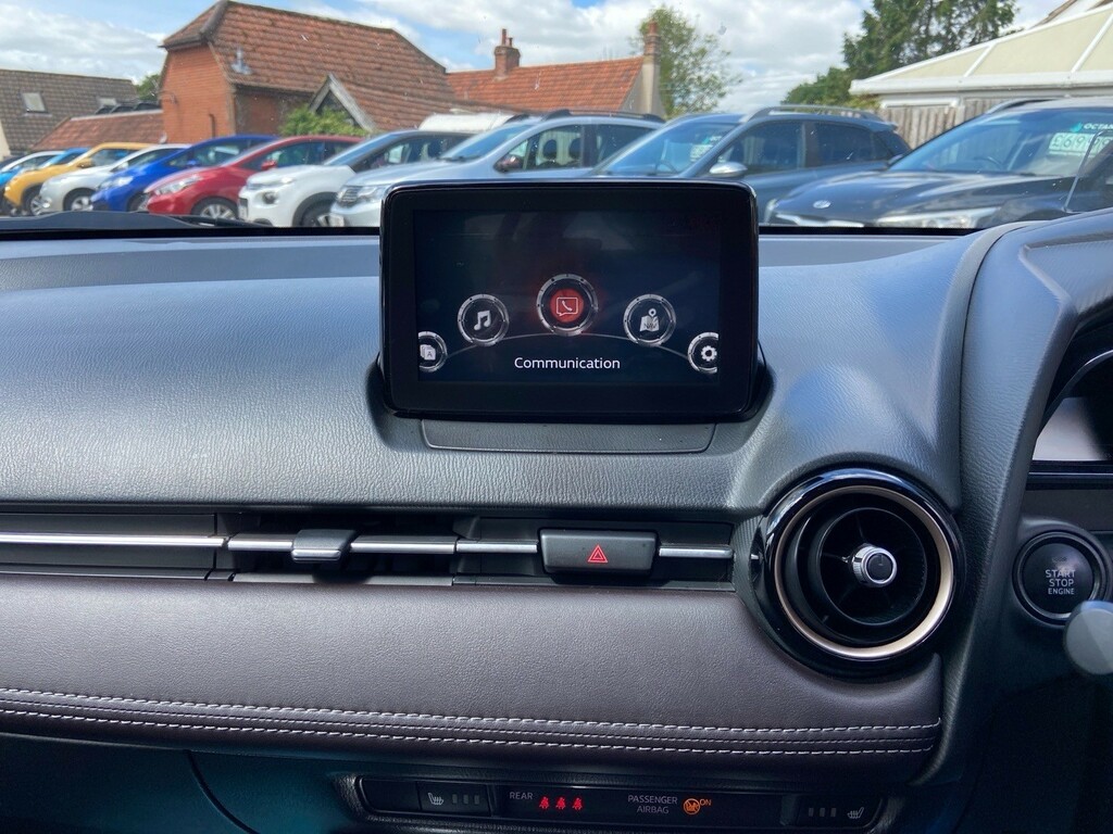 Mazda 2 Skyactiv-g Se-l Grey #72
