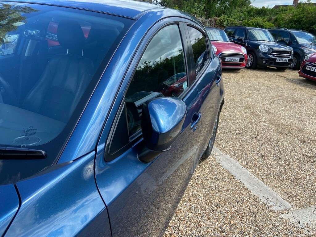 Mazda 2 Skyactiv-g Se-l Grey #85