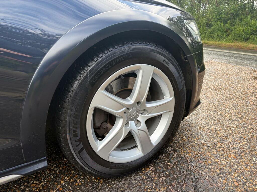 Audi A6 Allroad Sport White #23