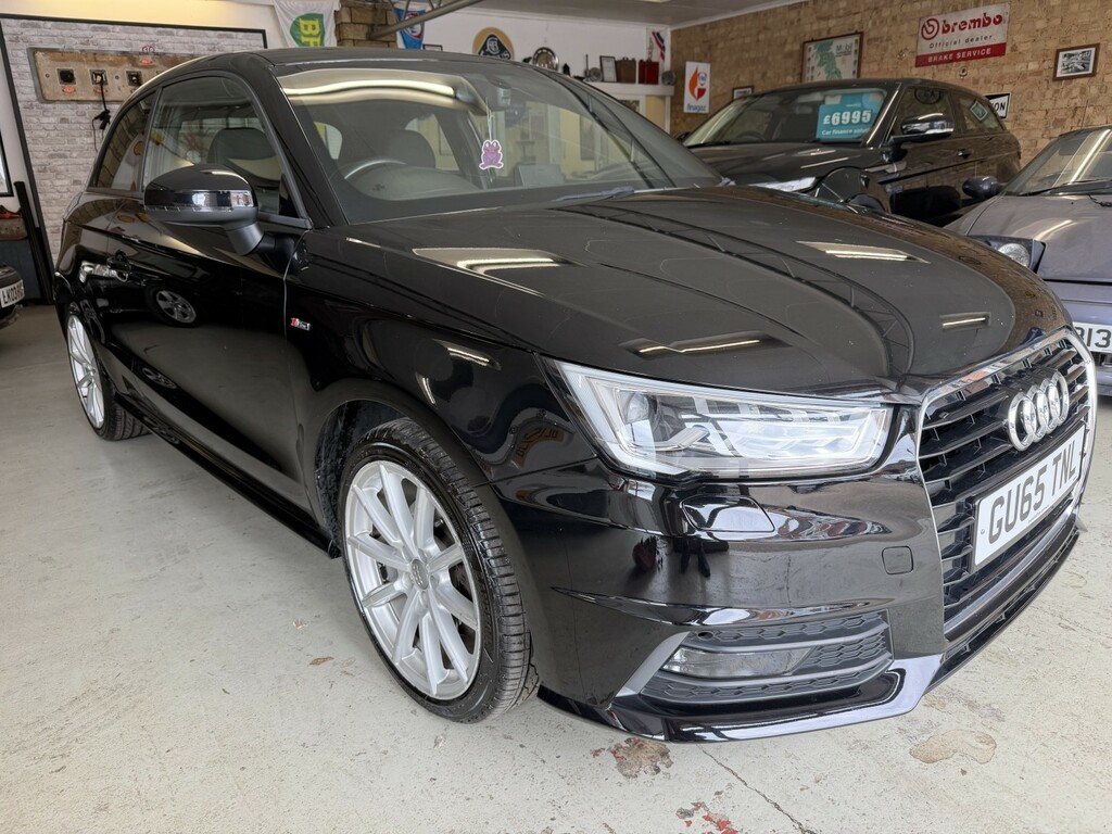 Audi A1 1.6 Tdi S Line Black