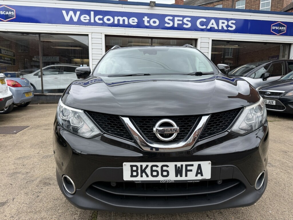 Nissan Qashqai 1.5 Dci Tekna BK66WFA Black #2