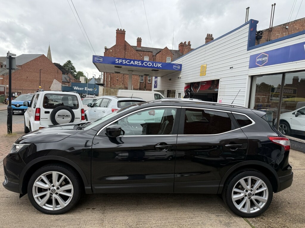 Nissan Qashqai 1.5 Dci Tekna BK66WFA Black #3