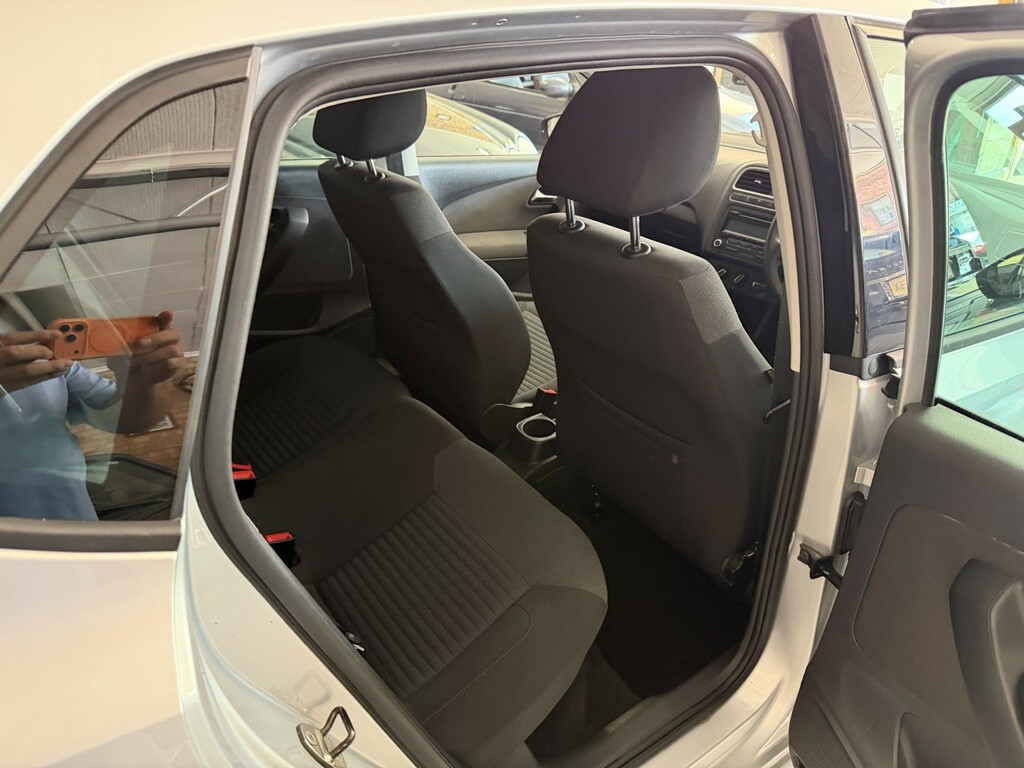 Volkswagen Polo S Ac Black #13