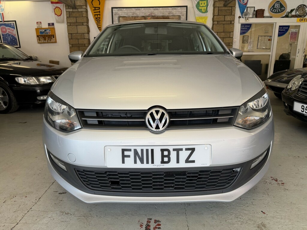 Volkswagen Polo 1.2 Match Silver #4