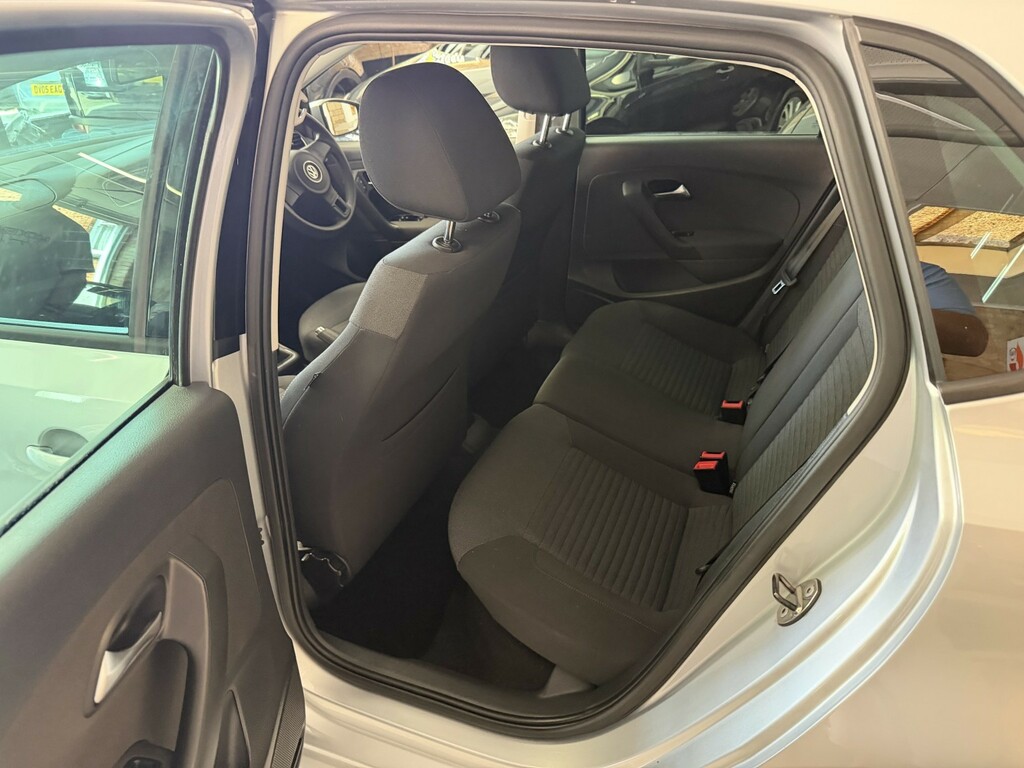 Volkswagen Polo 1.2 Match Silver #6