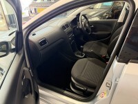 Volkswagen Polo S Ac Black #23