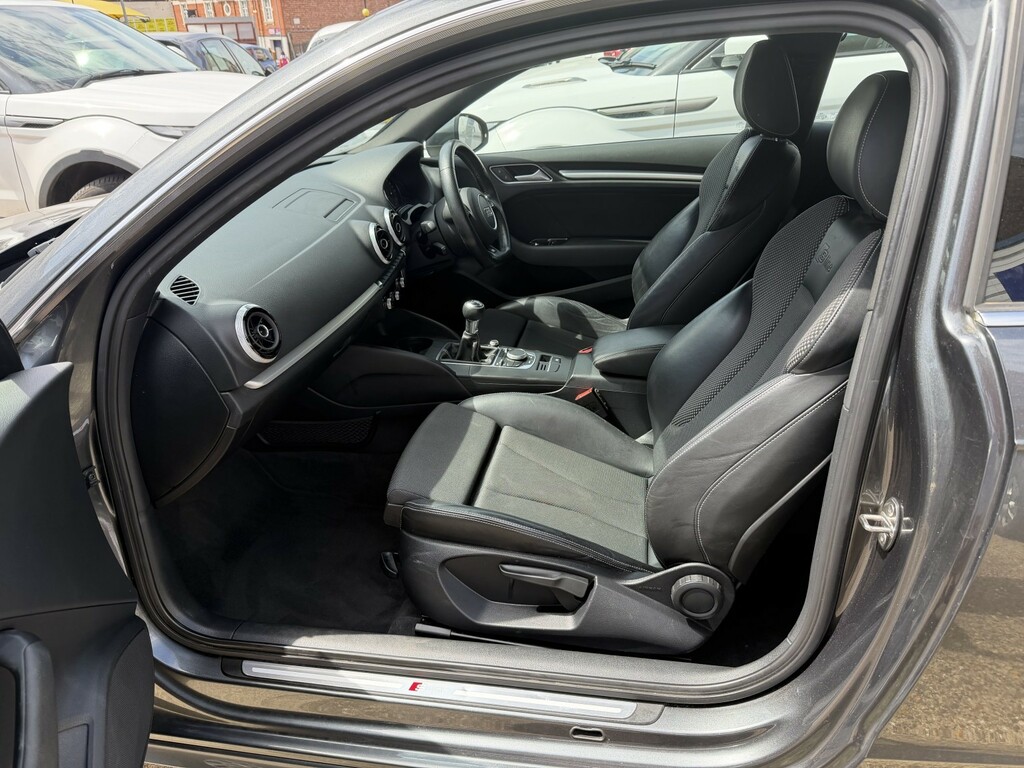 Audi A3 1.4 Tfsi Cod S Line Grey #3