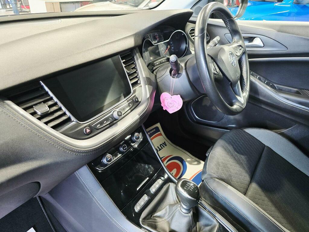 Vauxhall Grandland X 1.5 Turbo D Tech Line Nav Red #19