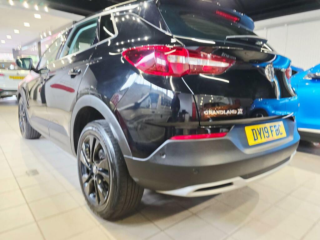 Vauxhall Grandland X 1.5 Turbo D Tech Line Nav Red #30