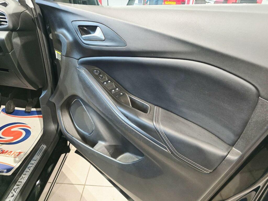 Vauxhall Grandland X 1.5 Turbo D Tech Line Nav Red #46