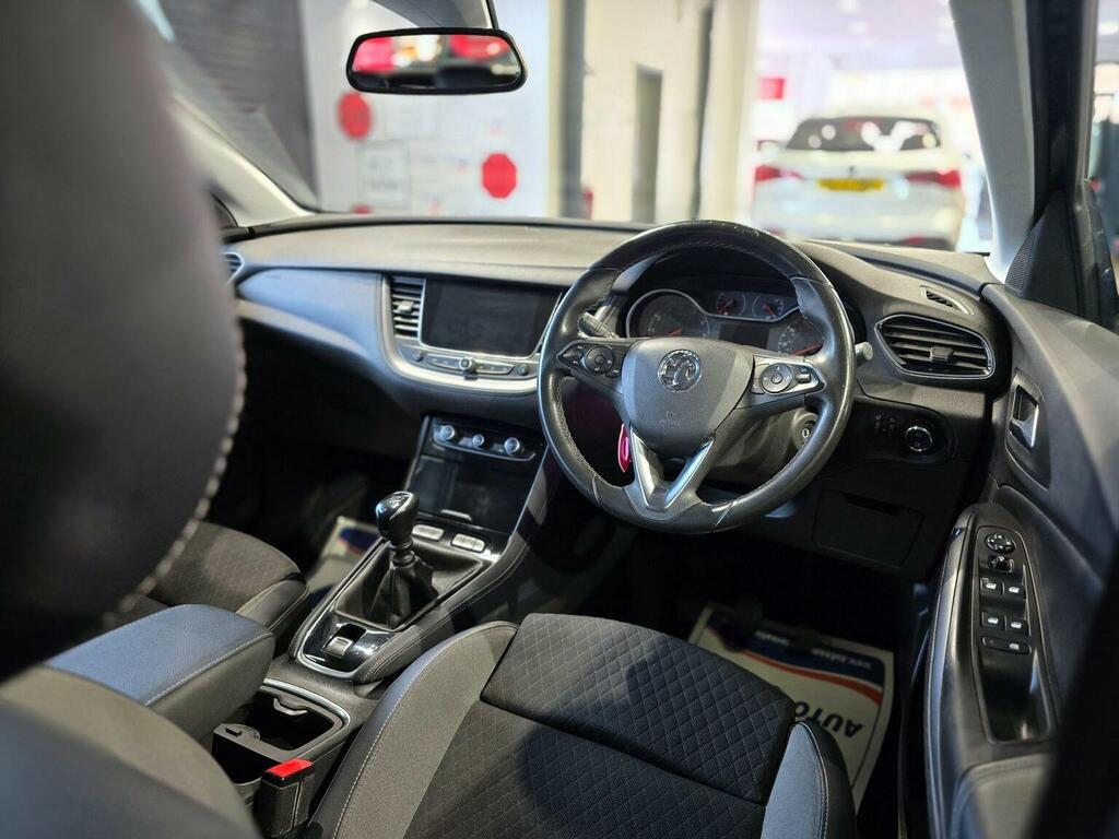 Vauxhall Grandland X 1.5 Turbo D Tech Line Nav Red #43