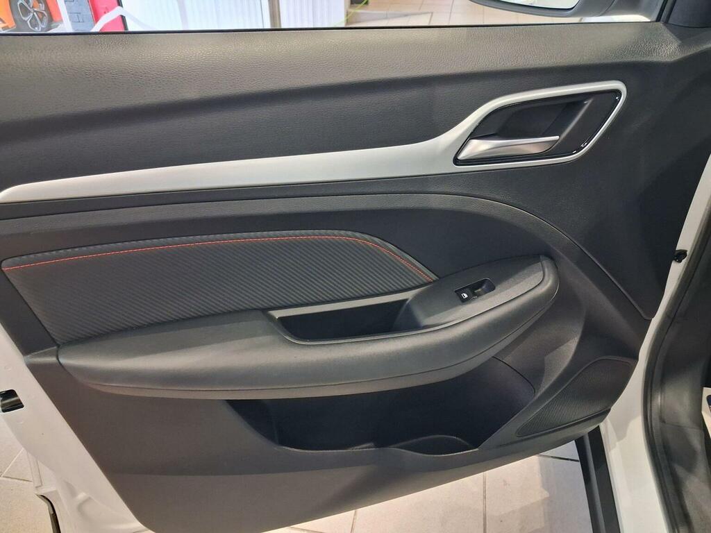 MG ZS 1L Exclusive Blue #24
