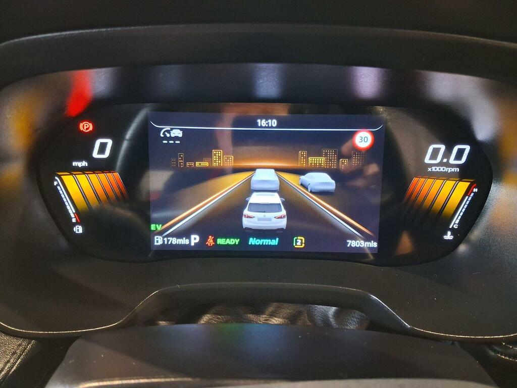 MG ZS 1.5 Hybrid Trophy Grey #24