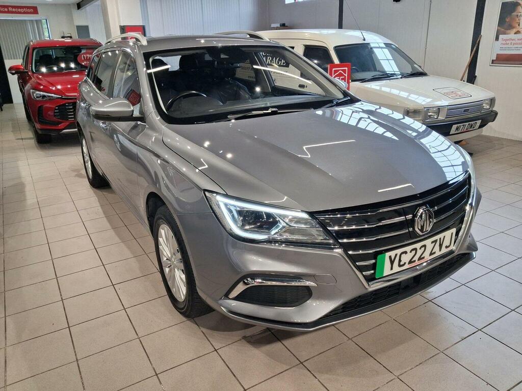 MG MG5 61.1Kwh Exclusive Long Range Estate A Silver