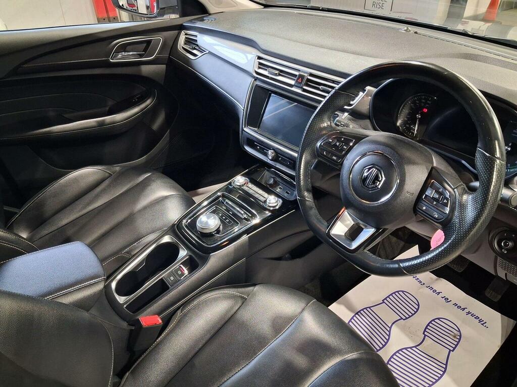 MG MG5 61.1Kwh Exclusive Long Range Estate A Silver #3