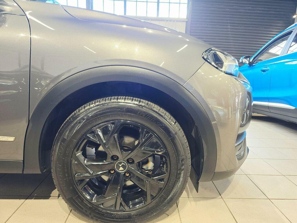 DS DS 3 Crossback 1.2 Puretech Performance Line Crossback Grey #6