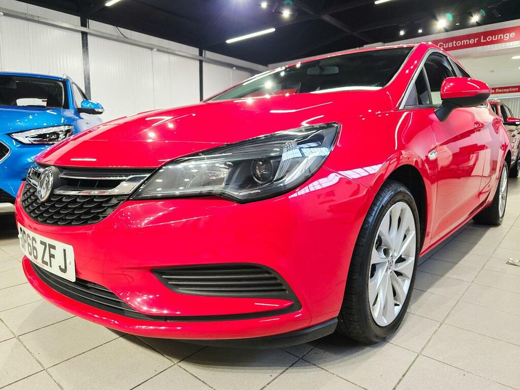 Vauxhall Astra 1.4I Turbo Design Hatchback Euro Red #2