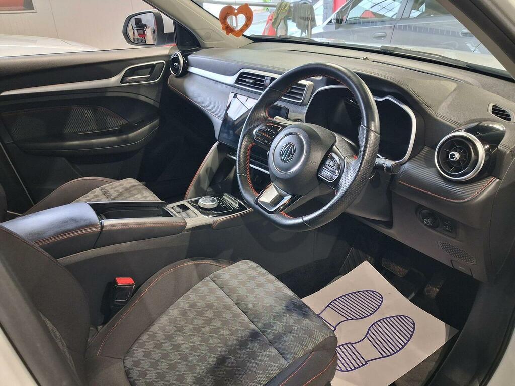MG ZS 72.6Kwh Se Long Range Suv 156 P White #3